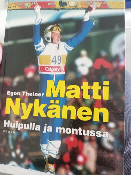 Matti Nykänen – Huipulla ja montussa kovakantinen kirja