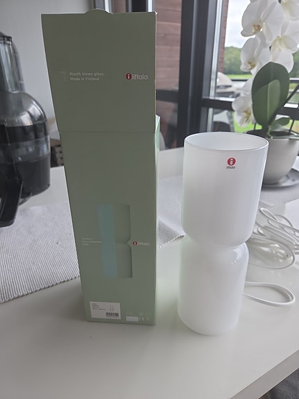 Iittala Lantern pöytävalaisin valkoinen Harri Koskinen
