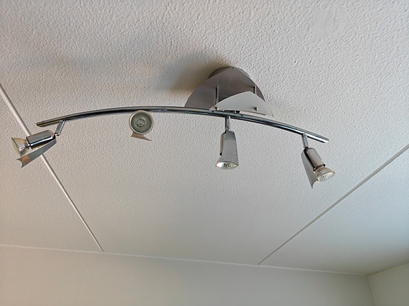 Led kattovalaisin