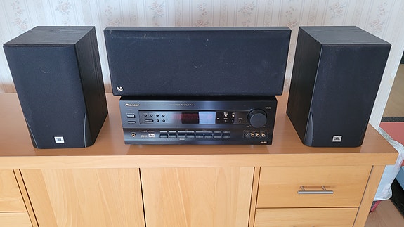 JBL, Infinity, Pioneerin vahvistin