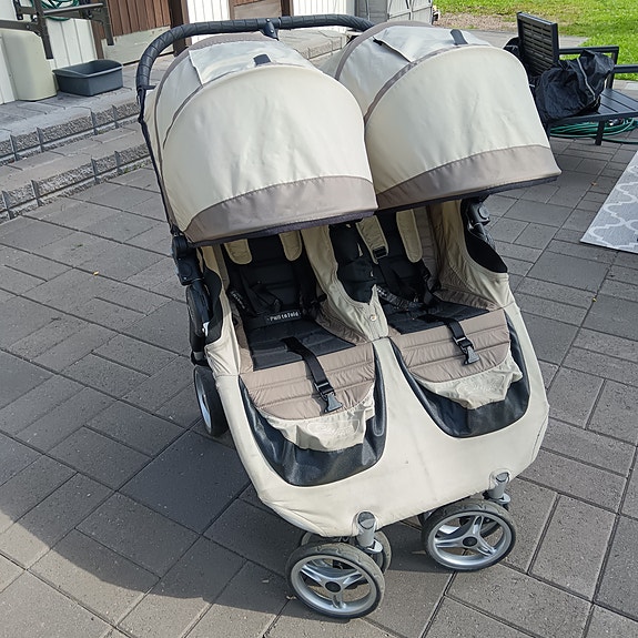Baby Jogger City Mini tuplarattaat