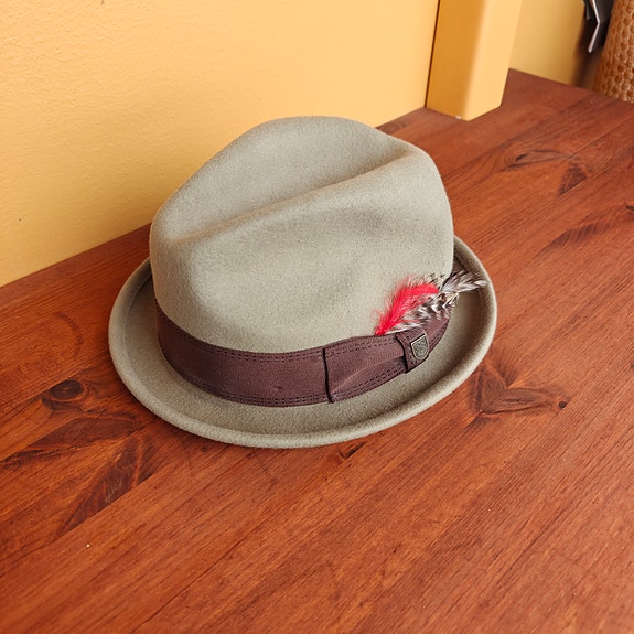 Brixton hattu