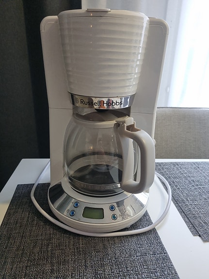 Russell Hobbs kahvinkeitin valkoinen lasikannu