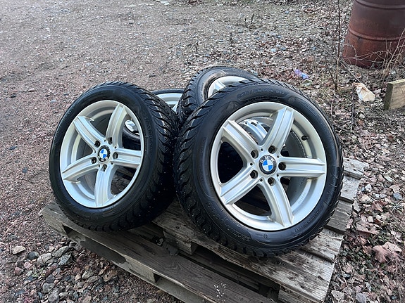 Bmw 5x120 R16 Nastarenkaat