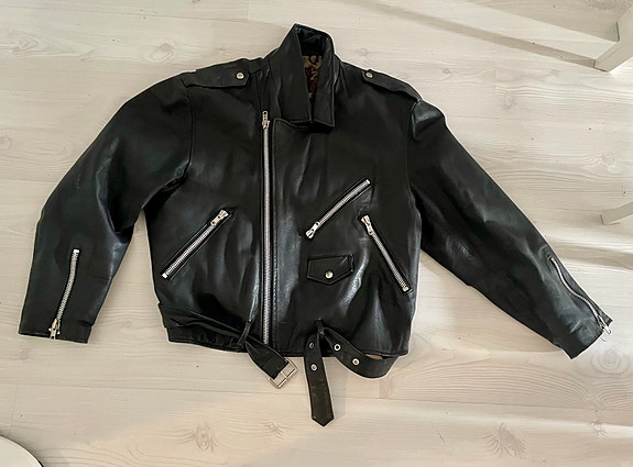 Biker nahkatakki