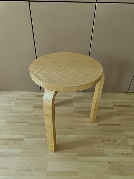 Aalto Artek Loimu 60 jakkara