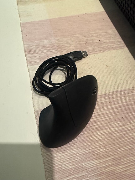 Ergonomic Mouse ergonominen USB-hiiri