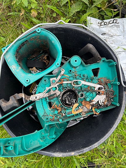 Bosch ake 35 toimiva sähkösaha osina
