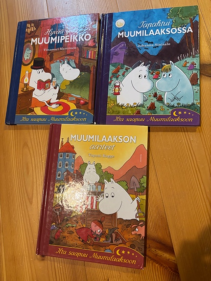 3 Muumi-kirjaa sarjasta Ilta saapuu Muumilaaksoon.
