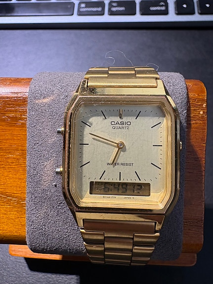 Casio AQ-230GA kullanvärinen ana-digi rannekello – Inttikello