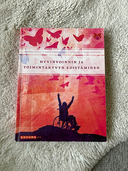 Lähihoitajan kirja - hyvinvoinnin ja toimintakyvyn edistäminen
