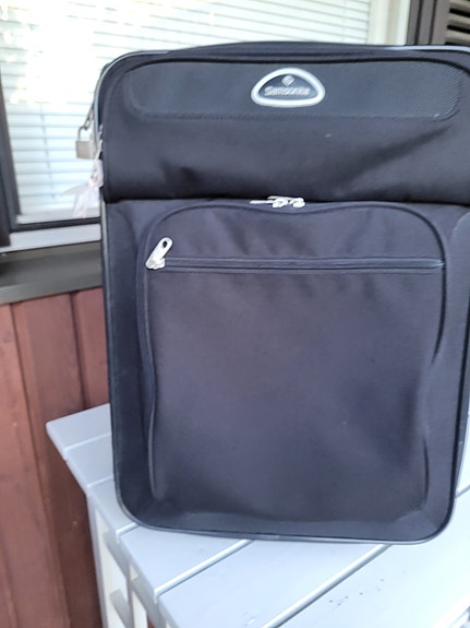 Samsonite matkalaukku