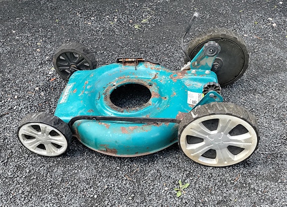 Makita ruohonleikkurin pölykapseli