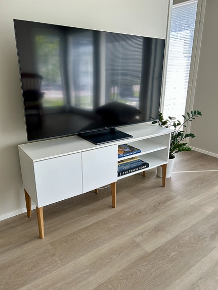 Lundia Fuuga tv-taso