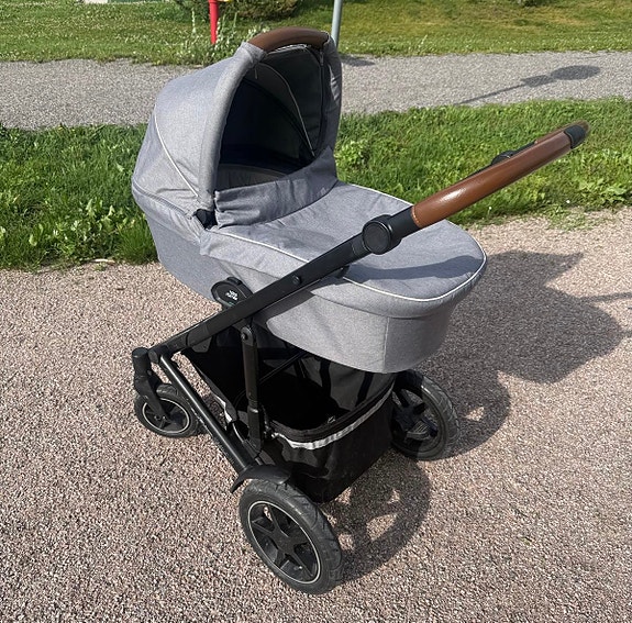 Britax smile 3 vaunut ja turvakaukalo, harmaa