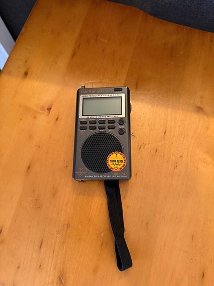 HanRongDa HRD-747 kannettava radio