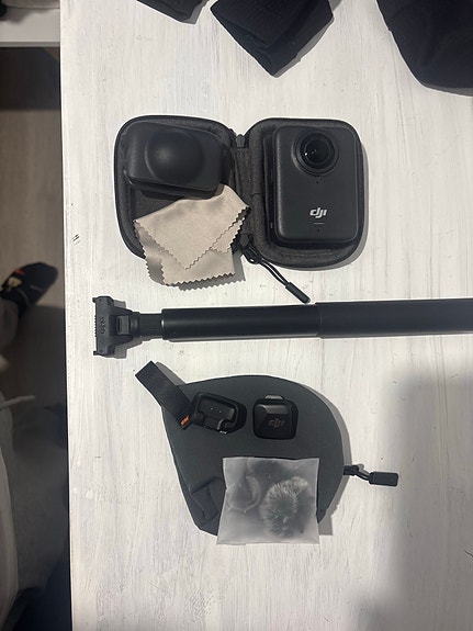 DJI actionkamera ja tarvikkeet