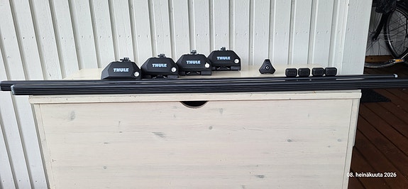 Thule SquareBar Evo kattoteline kokonaisuus Volvo V 60 autoihin