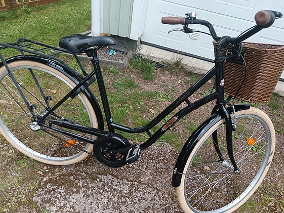 Soliferin 28" kaupunkipyörä