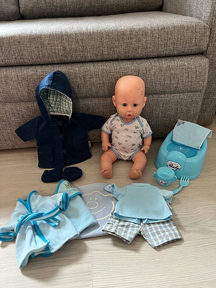 New born baby nukke ja vaatesetti
