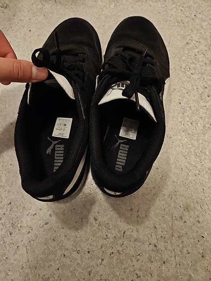 Puma kengät