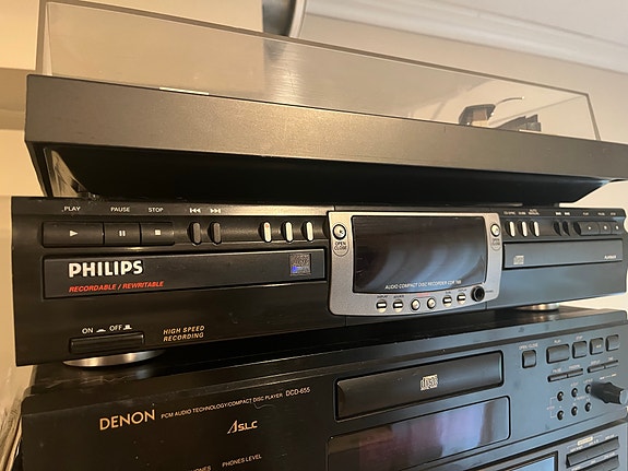 Philips CDR 765 CD-soitin / CD-tallennin
