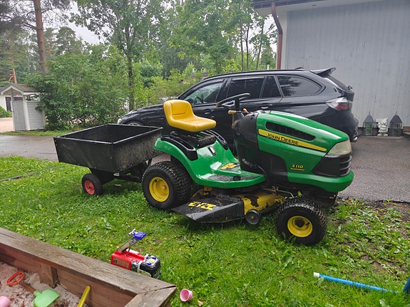 John deere x110