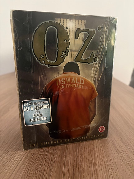 Oz - Kylmä rinki - The Emerald City Collection
