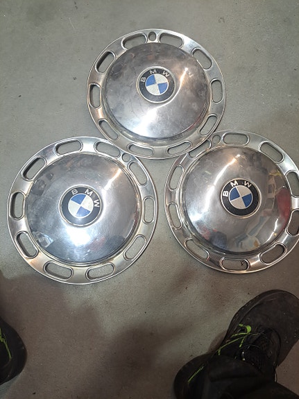 BMW kapselit