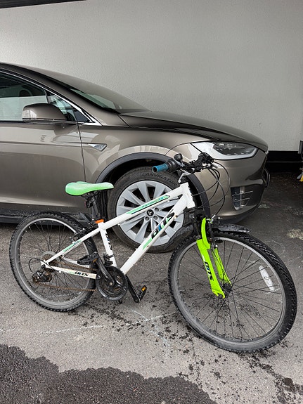 Giant maastopyörä 26" S unisex valkoinen/vihreä
