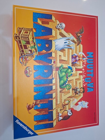 Ravensburger Muuttuva Labyrintti lautapeli