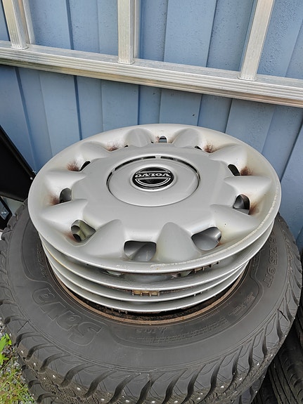 Volvo pölykapselit 15"