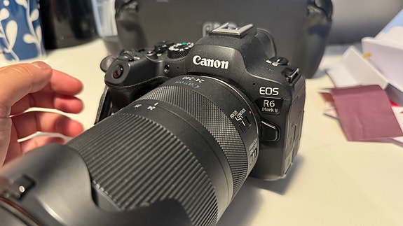 Canon R6 ii Mark II (SC max 14000)