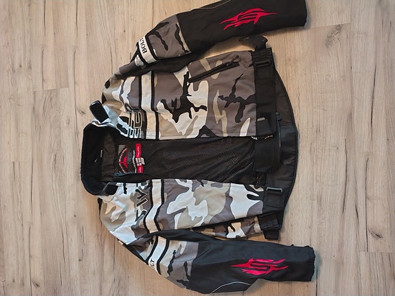 Sweep Ajotakki 3XL