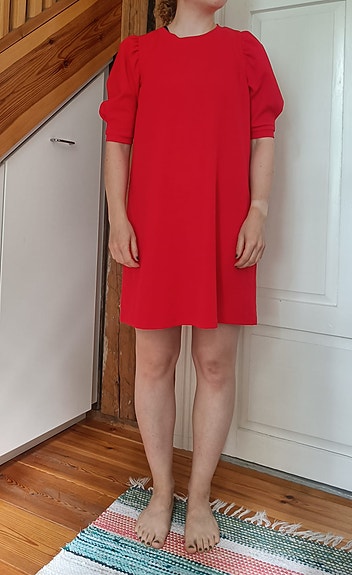 Punainen mekko