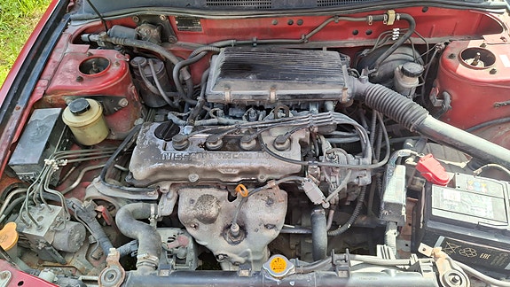 Nissan moottori GA16DE ja vaihteisto