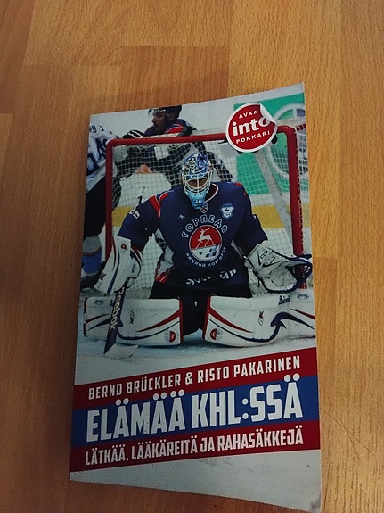 Elämää Khl:ssä - Bruckler Pakarinen