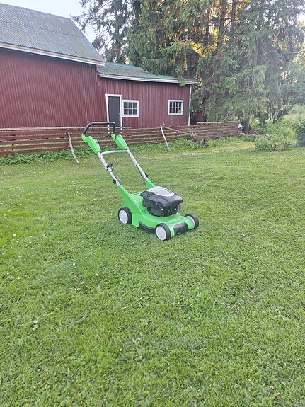 Viking MB 545 VM vetävä ruohonleikkuri