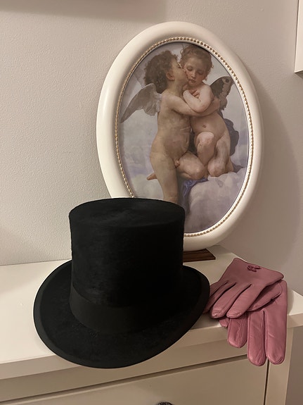 Klassinen silinterihattu Silk plush top hat, E.R. Wahlman, Helsinki