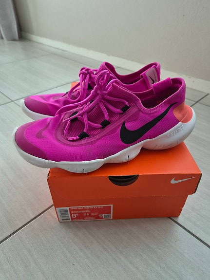 Nike free rn 5.0