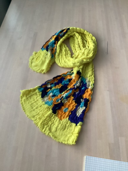Marimekko huivi/ keltainen