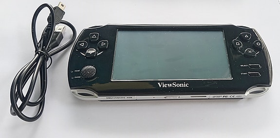 Viewsonic HD game player MB-G432. Käsikonsolipeli