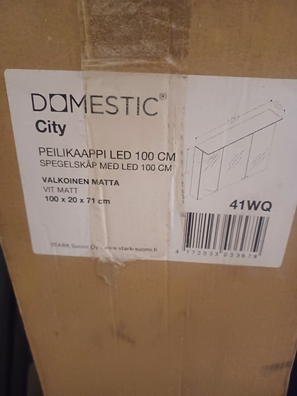 Kylpyhuoneen peilikaappi, mattavalkoinen
