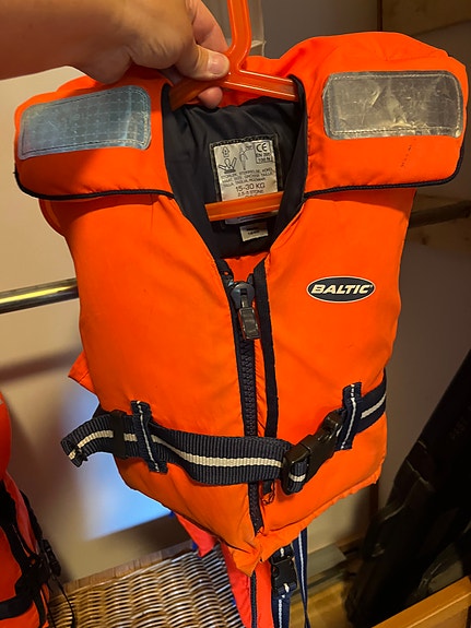 Pelastusliivit 15-30 kg