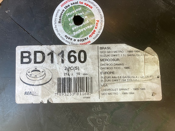 Suzuki SA310/Alto/Carry/Swift Etujarrulevyt 215mm 84-91
