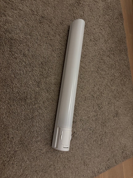 Kylpyhuoneen LED valaisin 60cm pistorasialla