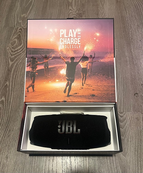 JBL Charge 5