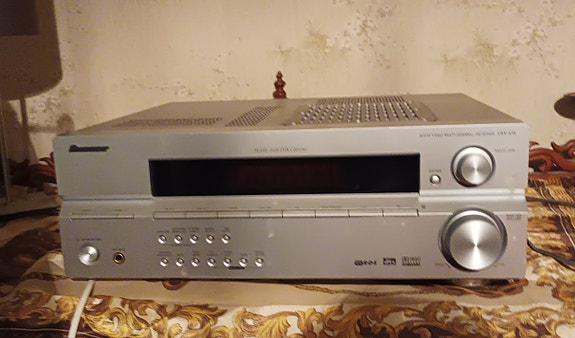 Hifi, hyvä ääni. Pioneer, Sony ( muu), lue