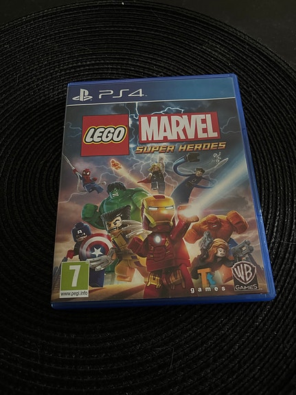 LEGO Marvel Super Heroes PS4 peli