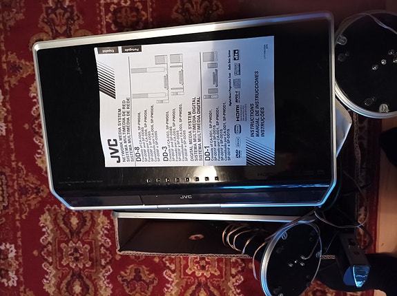 Aktiivibassolla JVC setti. Mini set. Tbasso ym